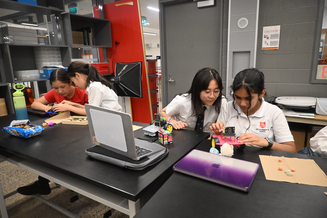 Computer Engineering Club moment 7